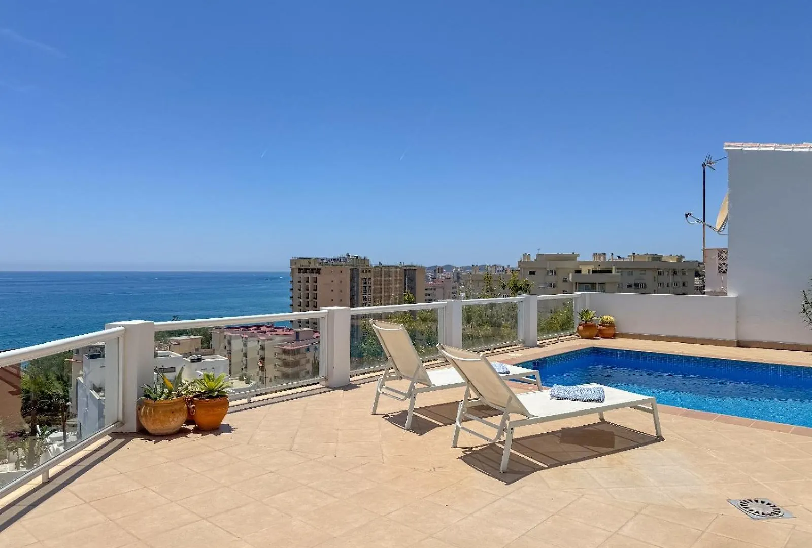 Villa Arriba فوينخيرولا